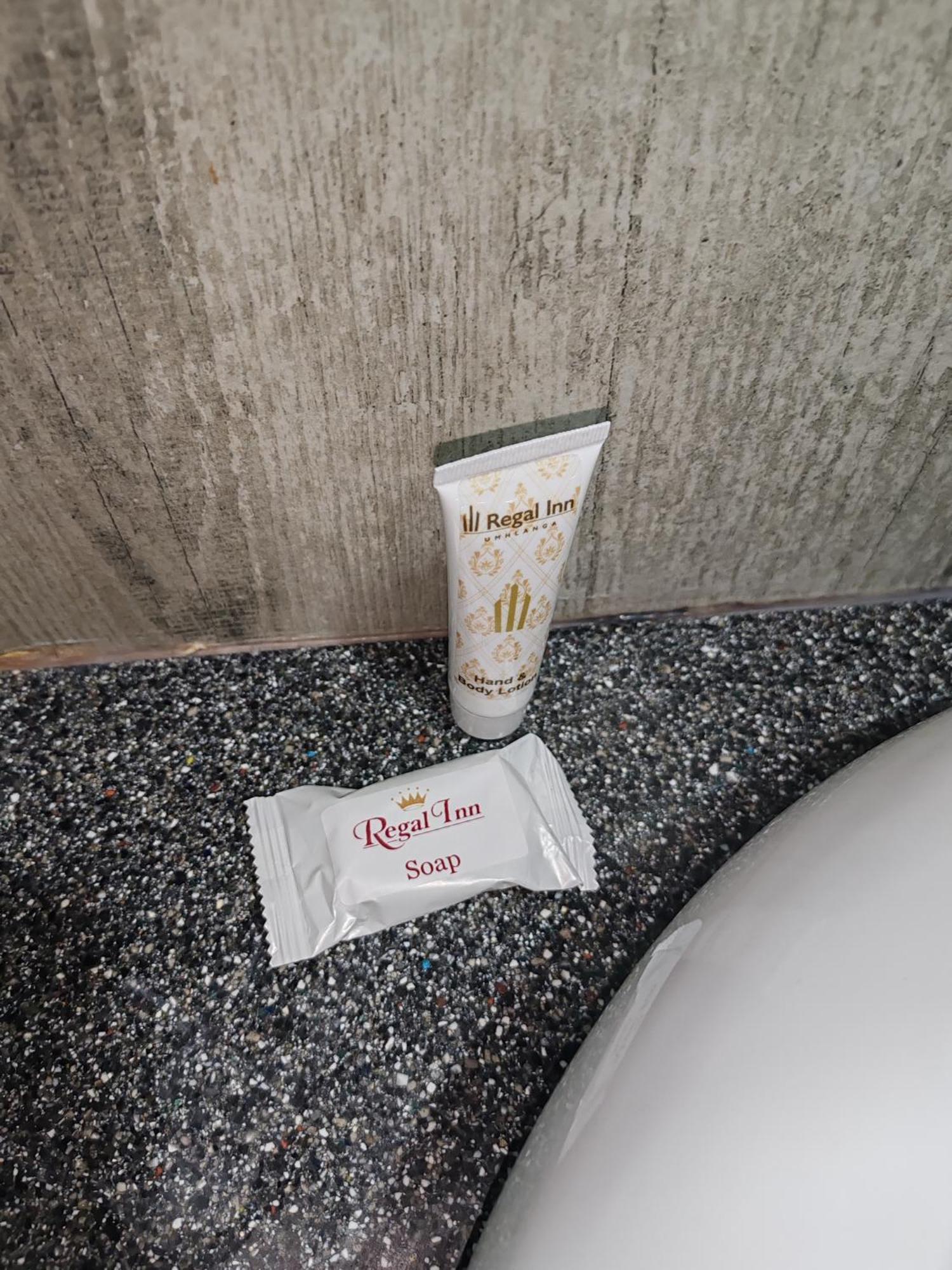 Regal Inn Umhlanga Gateway Durban Zewnętrze zdjęcie