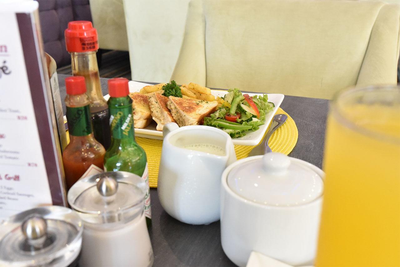 Regal Inn Umhlanga Gateway Durban Zewnętrze zdjęcie